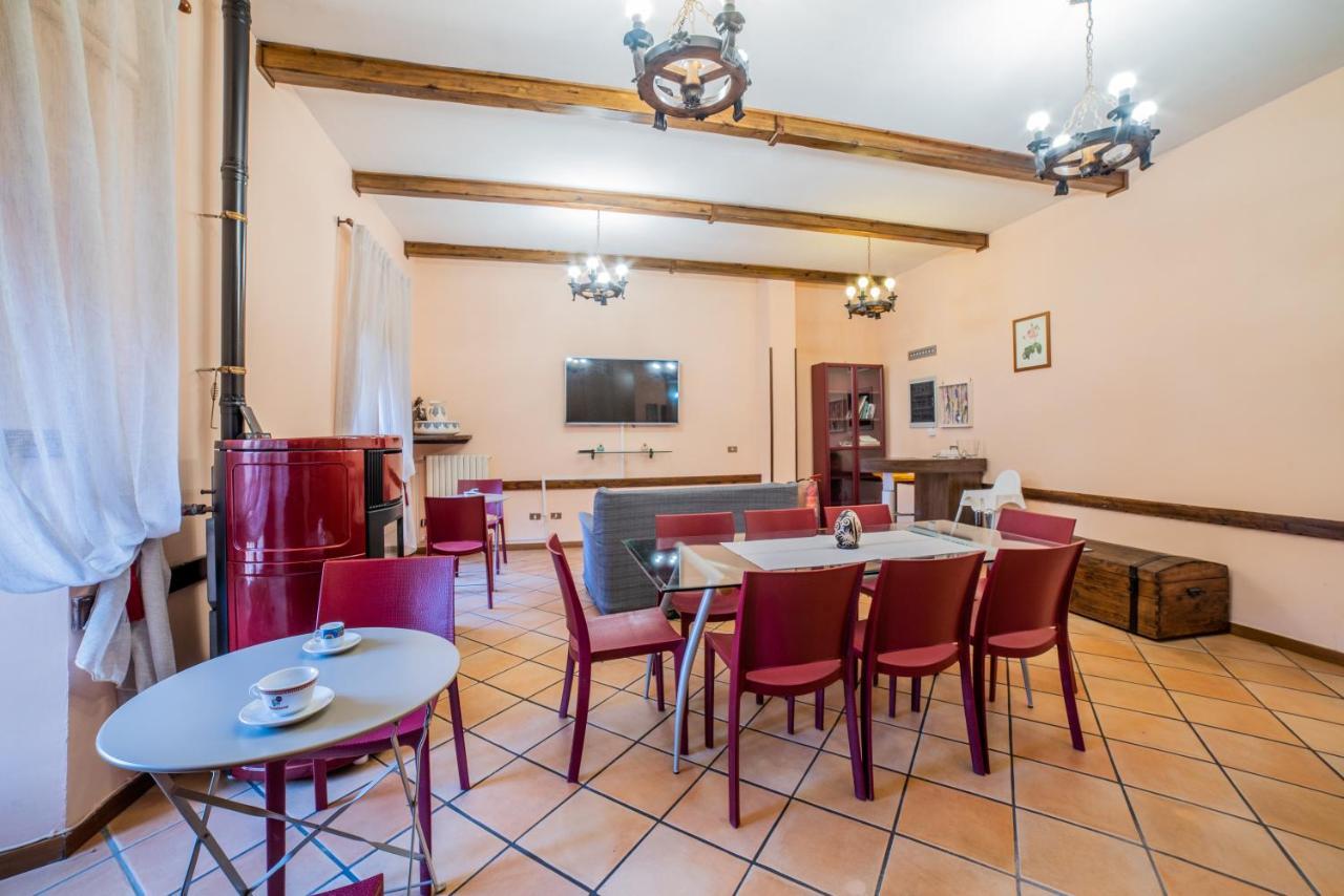 Dimora Fresilia Casa Vacanze Opi Exterior foto