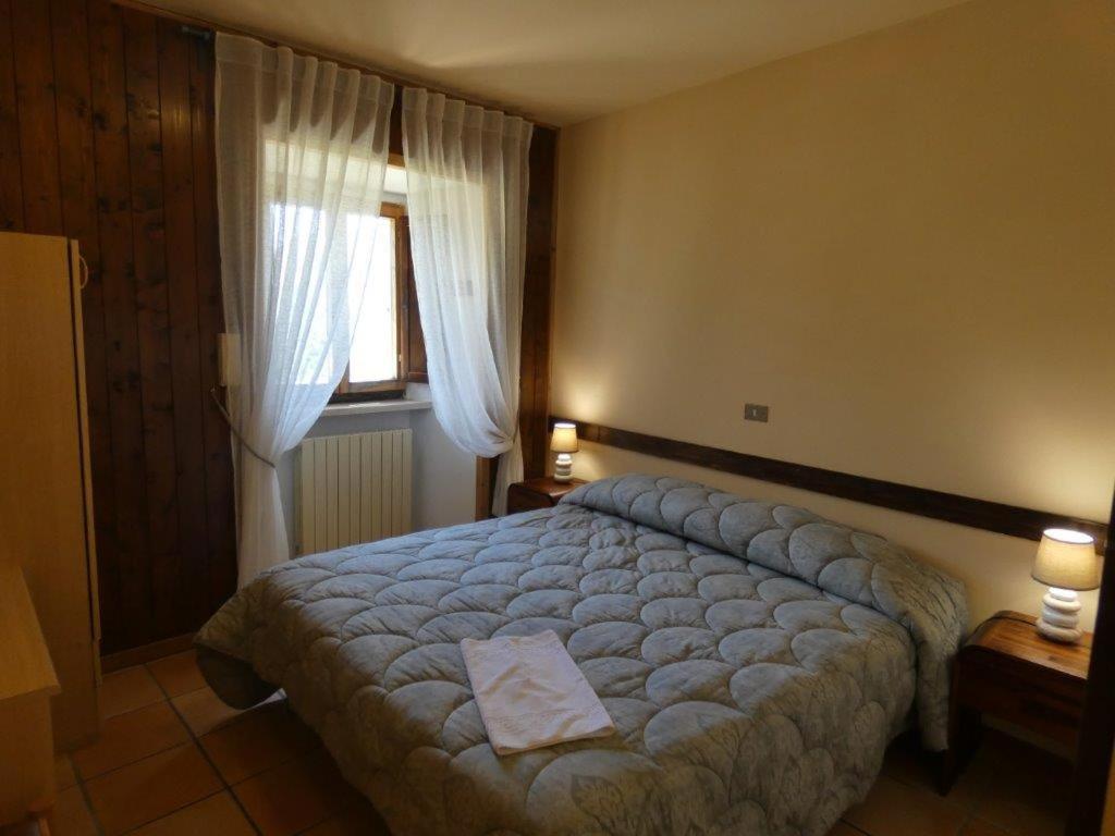 Dimora Fresilia Casa Vacanze Opi Exterior foto